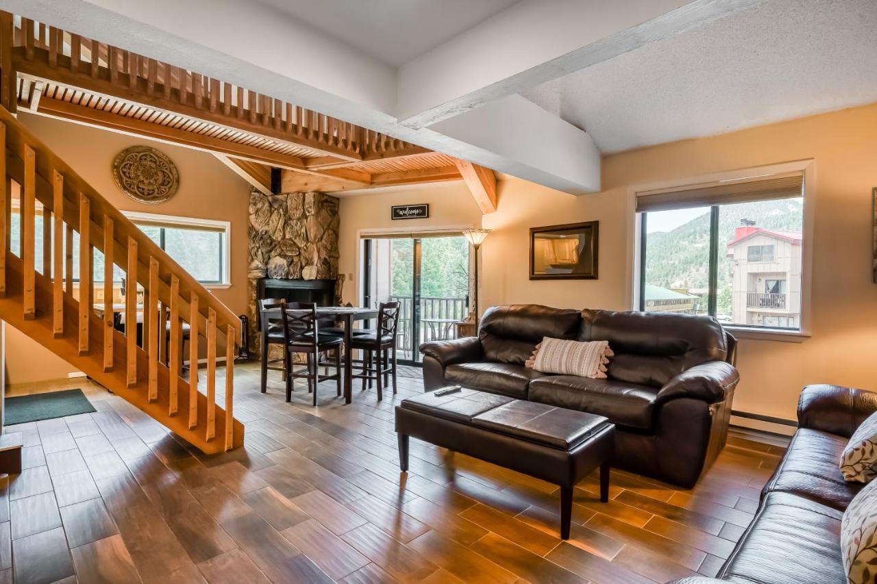 Lovely Lifts West Getaway Red River Exterior foto